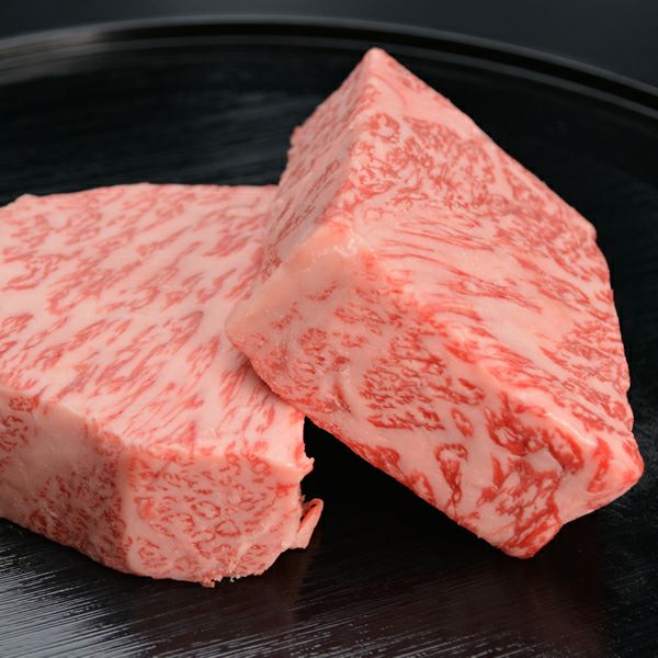 松阪牛ロース芯だけステーキ肉 150ｇ 4枚 | 松阪まるよし