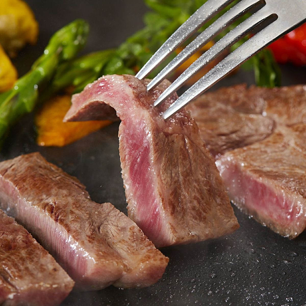 【冷凍】松阪牛ミスジステーキ肉　100ｇ　3枚